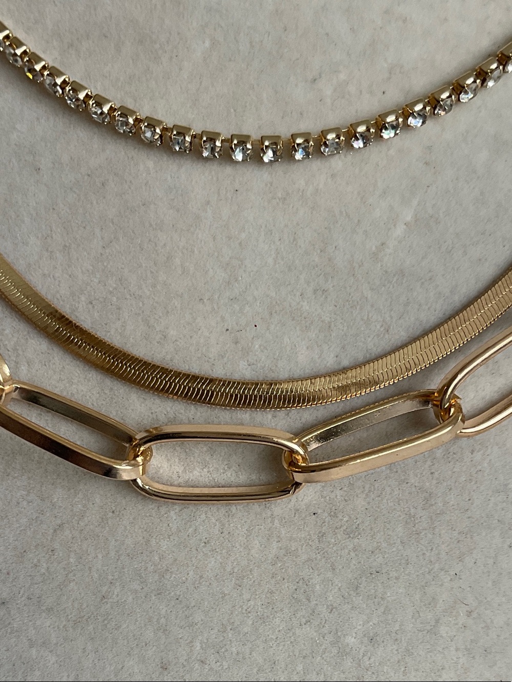 Gold Layered Necklace NWOT - Picture 3 of 5